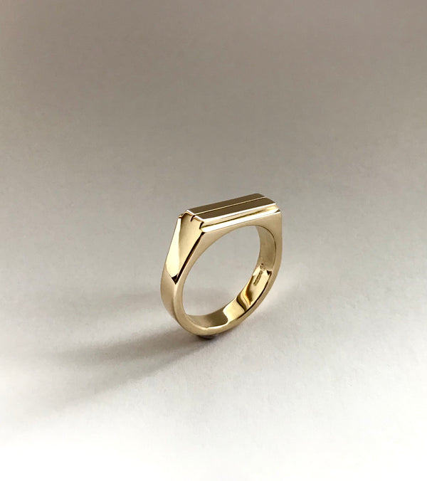 9ct Gold wedding band